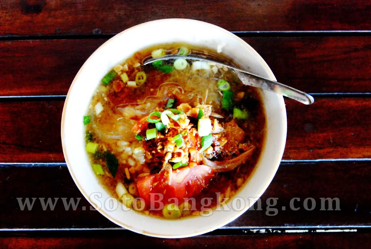Menu Soto di Resto Soto Bangkong Semarang Jakarta Menu Soto di Resto Soto Bangkong Semarang Jakarta